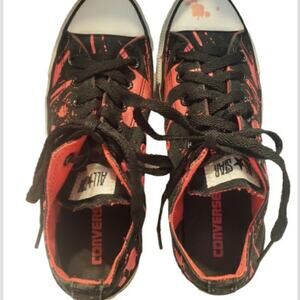 Converse black and hot pink paint splatter pattern low tops. Womans size…